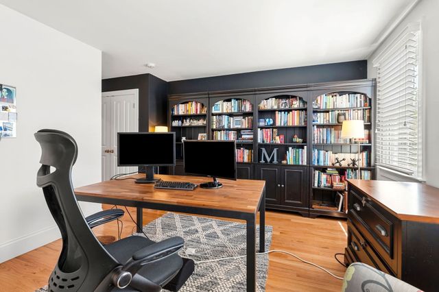 3 Macarthur Rd, Wellesley, MA 02482