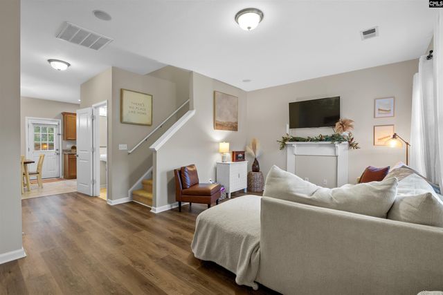 211 Favorite Court, West Columbia, SC 29170