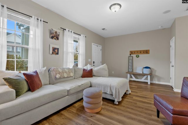 211 Favorite Court, West Columbia, SC 29170