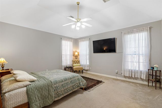 1014 Enclave Square N, Houston, TX 77077