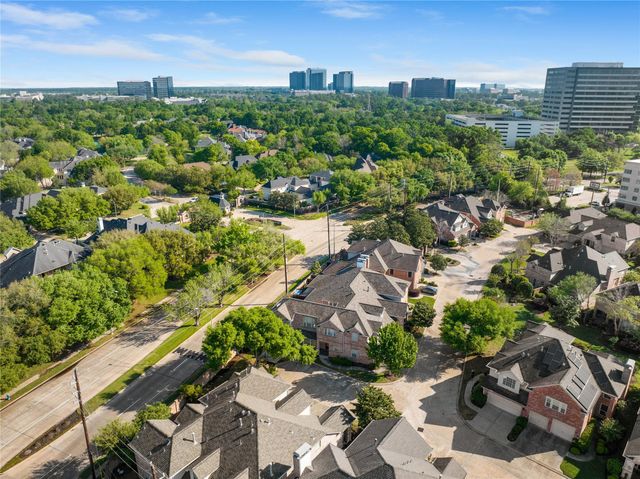 1014 Enclave Square N, Houston, TX 77077
