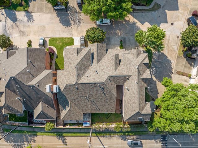 1014 Enclave Square N, Houston, TX 77077
