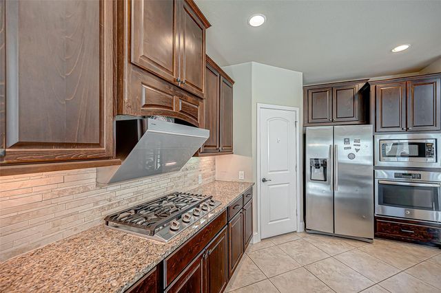 12604 Floral Park Lane, Pearland, TX 77584