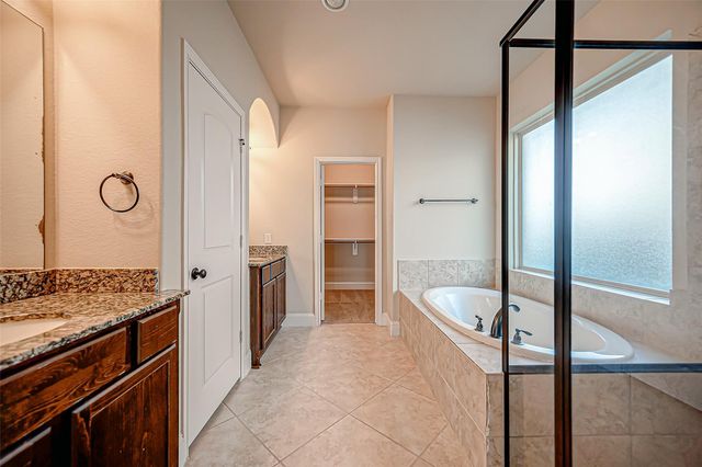 12604 Floral Park Lane, Pearland, TX 77584