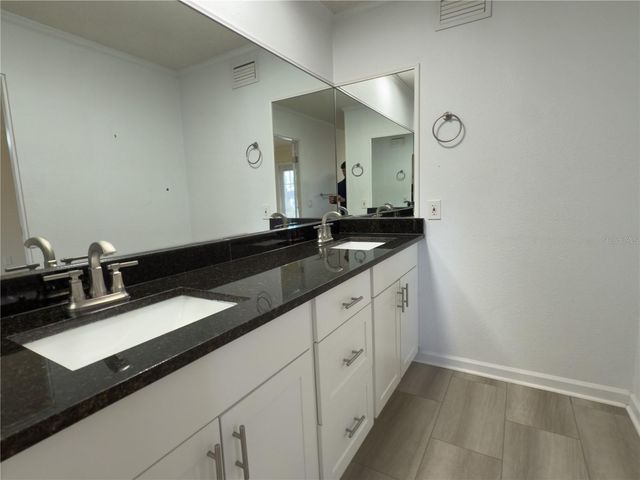 2608 CONSTITUTION BOULEVARD, Sarasota, FL 34231