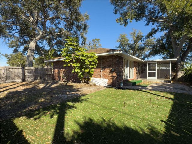 2608 CONSTITUTION BOULEVARD, Sarasota, FL 34231