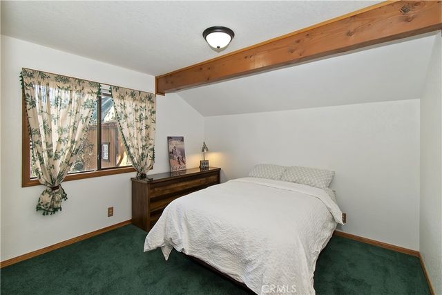 843 Victoria, Sugarloaf, CA 92386