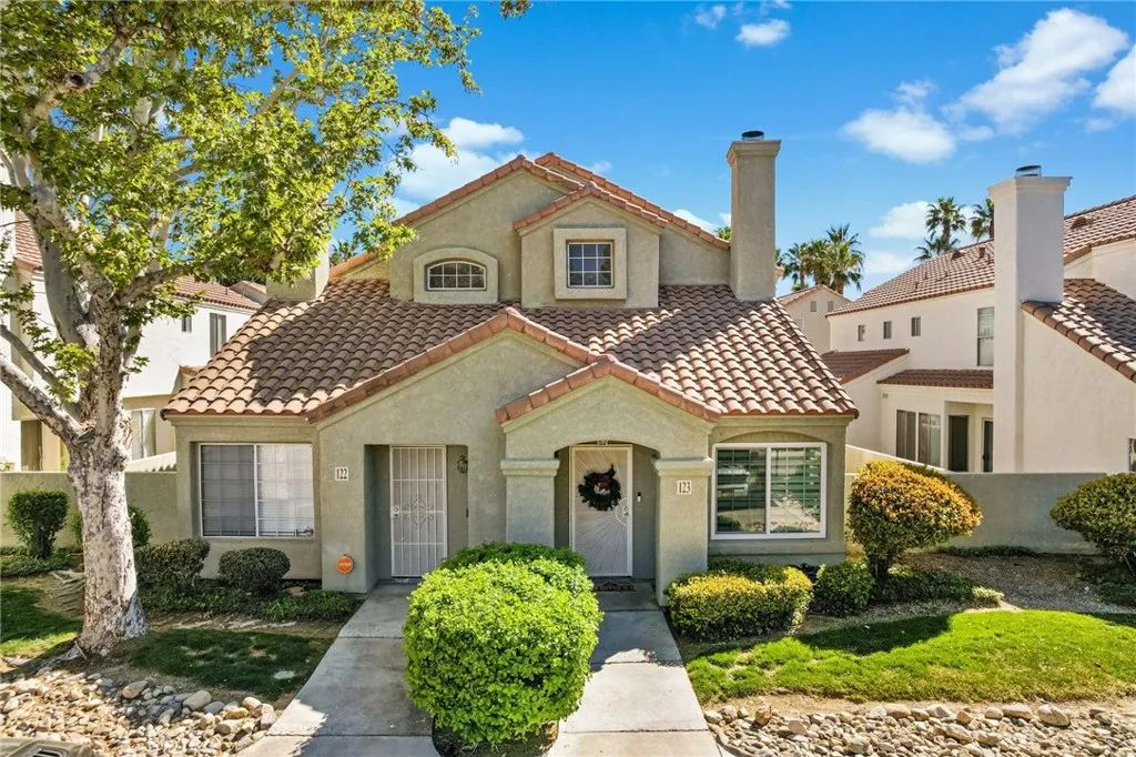 37940 42nd East, Palmdale, CA 93552