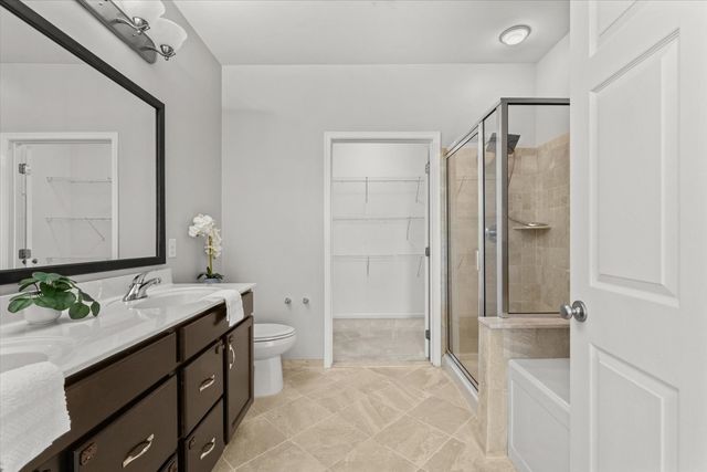 2106 Simeon Howard Way 2106, Westborough, MA 01581