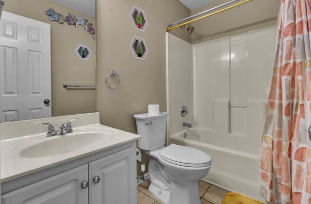 2212 N Sawmill Trace Lane, Charleston, SC 29420