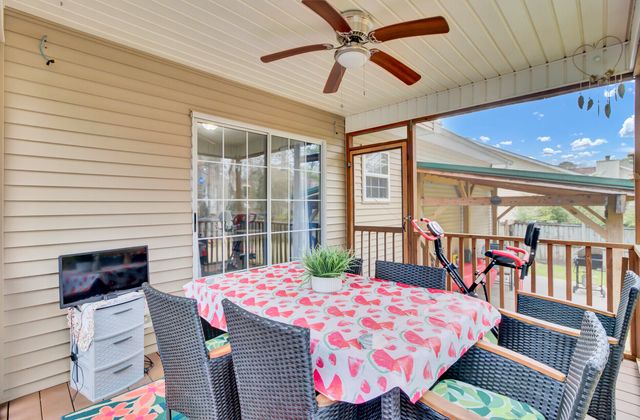 2212 N Sawmill Trace Lane, Charleston, SC 29420