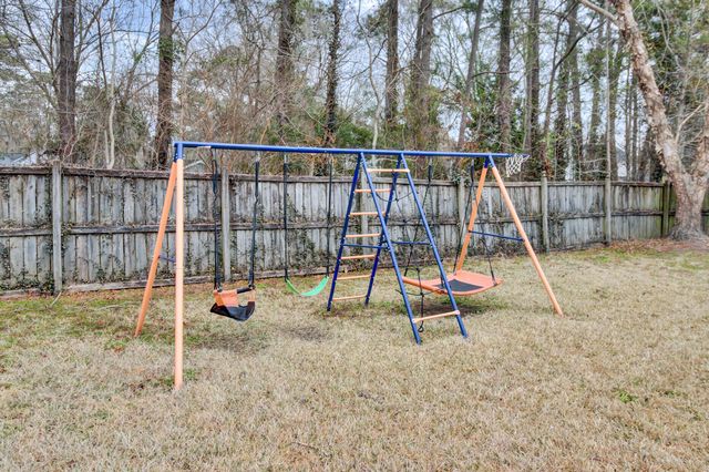 2212 N Sawmill Trace Lane, Charleston, SC 29420