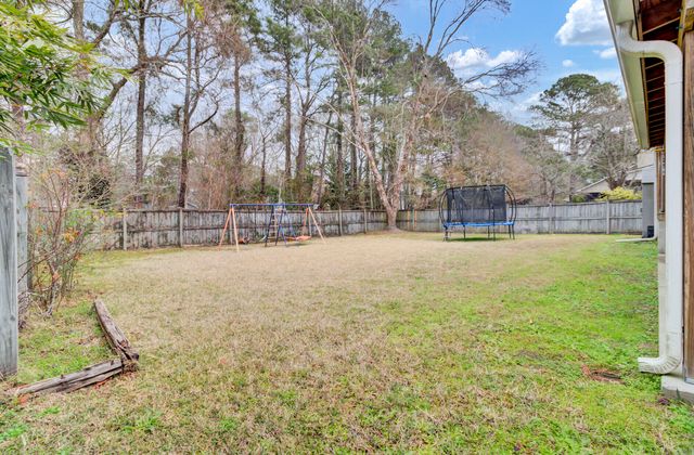 2212 N Sawmill Trace Lane, Charleston, SC 29420