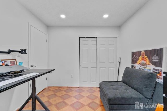 251 Kempsey Drive, North Brunswick, NJ 08902