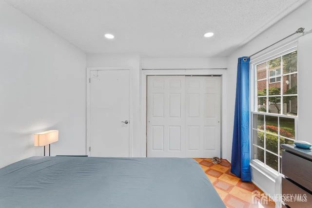 251 Kempsey Drive, North Brunswick, NJ 08902