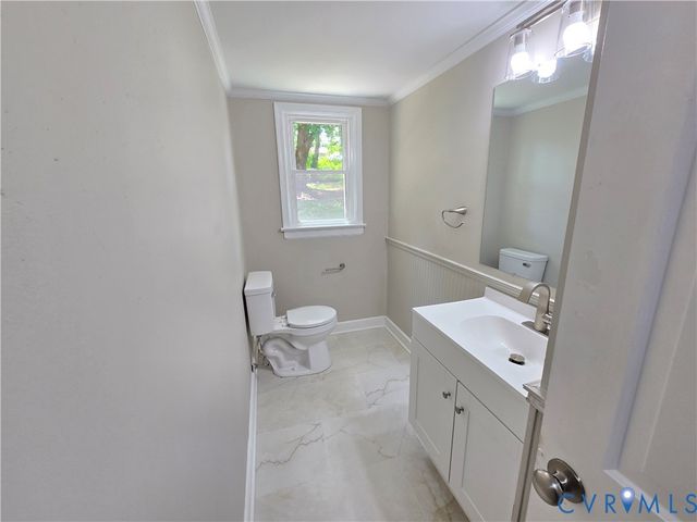 10109 Waltham Dr, Henrico, VA 23238