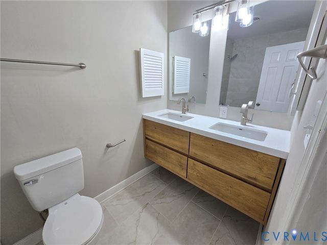 10109 Waltham Dr, Henrico, VA 23238