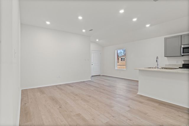 104 Jasmine Court, Beebe, AR 72012