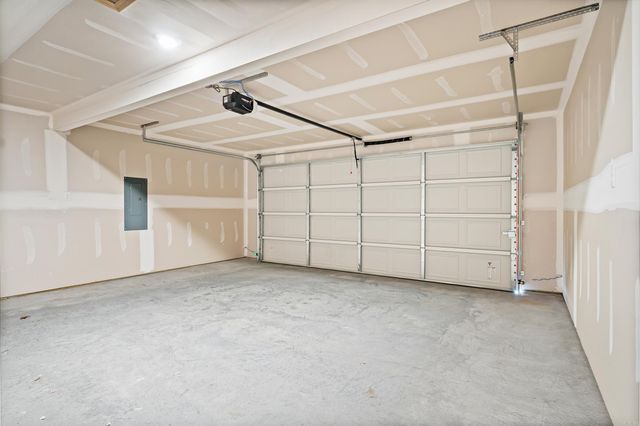 104 Jasmine Court, Beebe, AR 72012