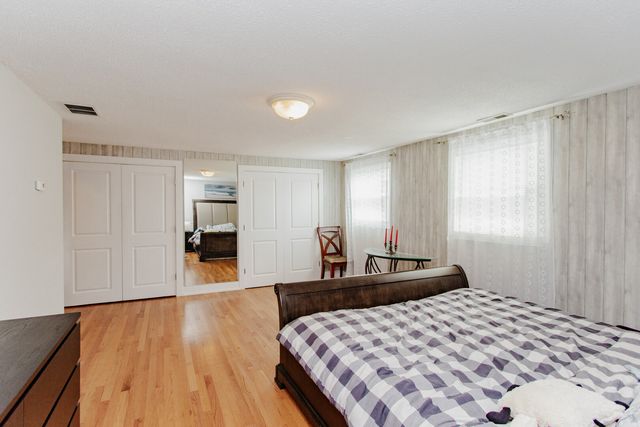 4340 Kolze Avenue, Schiller Park, IL 60176