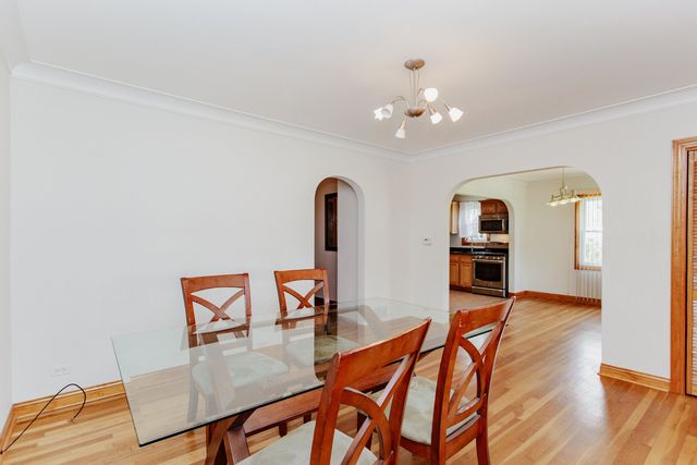 4340 Kolze Avenue, Schiller Park, IL 60176
