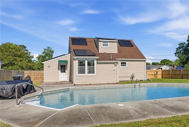 624 Cunningham RD, Virginia Beach, VA 23462