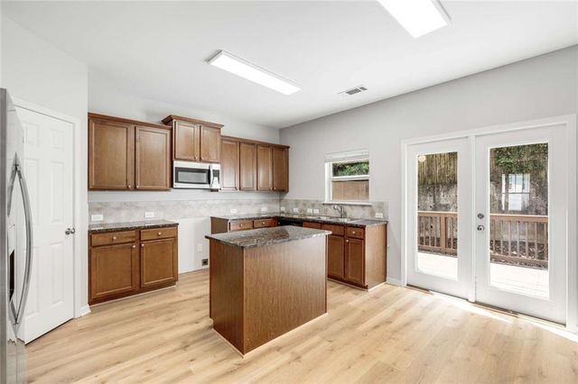 1781 Liberty NW Parkway, Atlanta, GA 30318