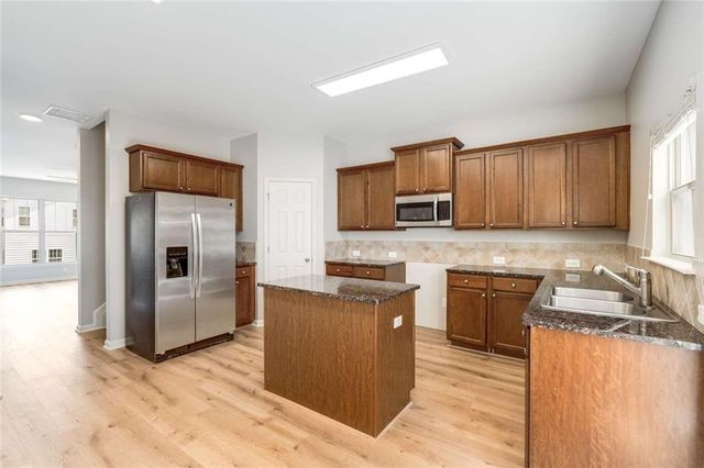 1781 Liberty NW Parkway, Atlanta, GA 30318