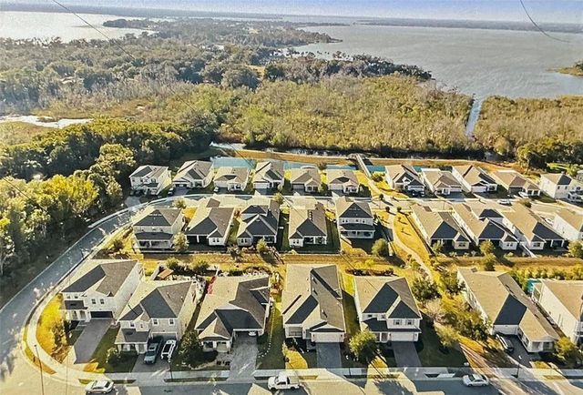 1211 DORA PARC LANE, Mount Dora, FL 32757