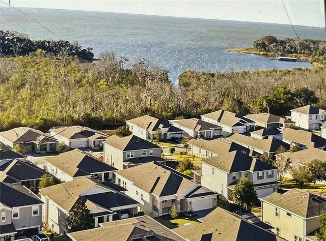 1211 DORA PARC LANE, Mount Dora, FL 32757