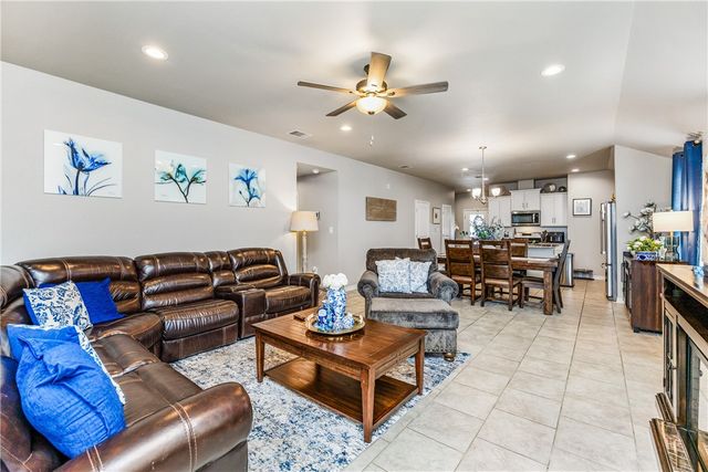 2753 Excelsior Blvd, Corpus Christi, TX 78415