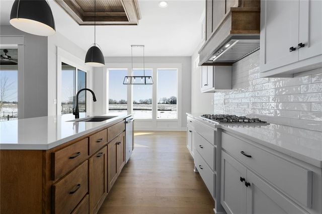 13304 W 179th Street, Overland Park, KS 66013