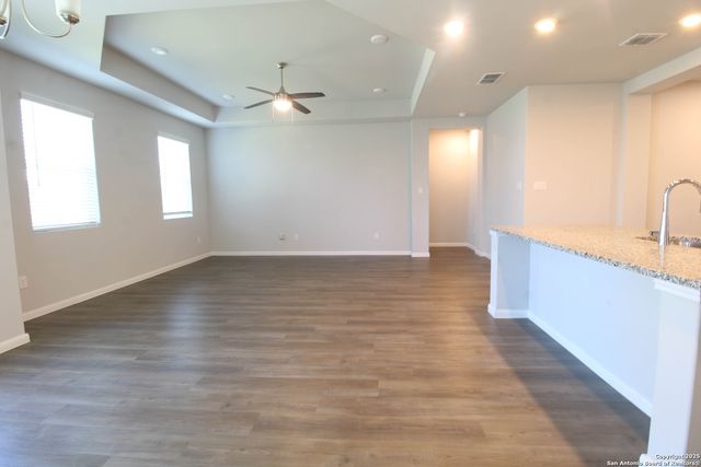 3713 Tripps, Seguin, TX 78155