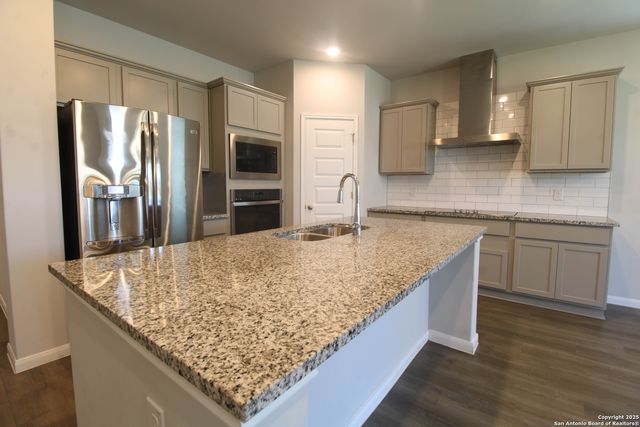 3713 Tripps, Seguin, TX 78155