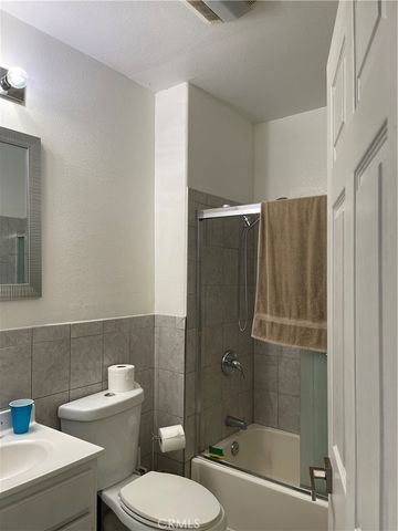 1416 Orange, Long Beach, CA 90813