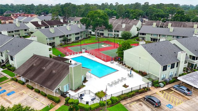 14777 Wunderlich Drive 1006, Houston, TX 77069
