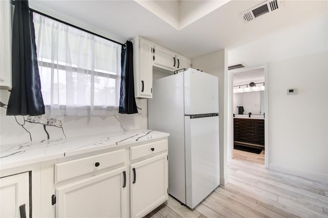 14777 Wunderlich Drive 1006, Houston, TX 77069