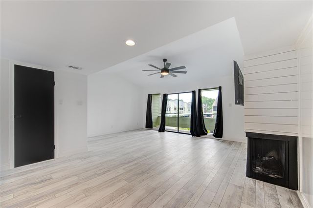 14777 Wunderlich Drive 1006, Houston, TX 77069