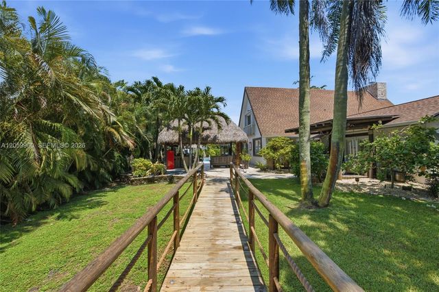 5011 Hawkhurst Avenue, Southwest Ranches, FL 33331