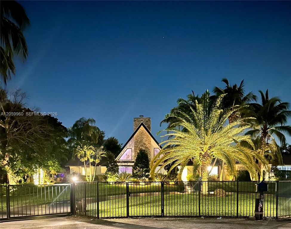 5011 Hawkhurst Avenue, Southwest Ranches, FL 33331