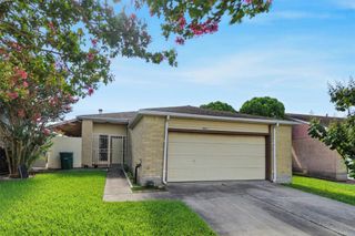 6635 Gladewell Drive, Houston, TX 77072