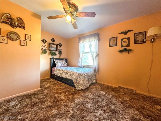 4651 Warwick Drive S, Canfield, OH 44406