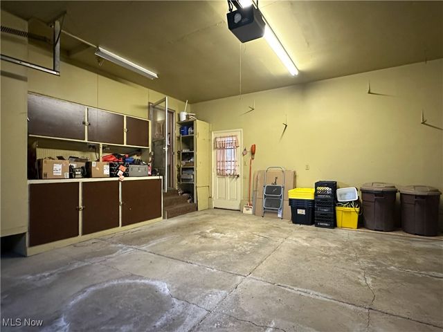 4651 Warwick Drive S, Canfield, OH 44406