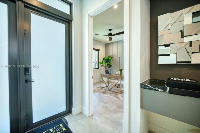 2613 Center Avenue, Fort Lauderdale, FL 33308