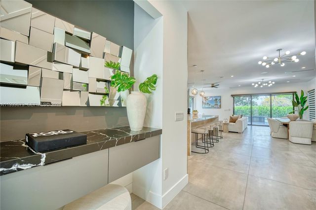 2613 Center Avenue, Fort Lauderdale, FL 33308