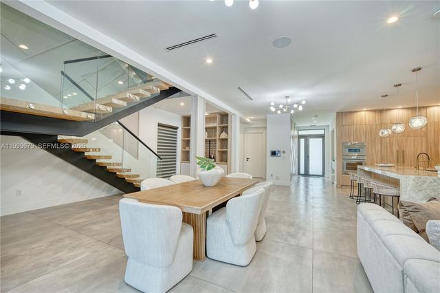 2613 Center Avenue, Fort Lauderdale, FL 33308