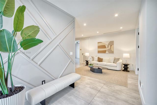 2613 Center Avenue, Fort Lauderdale, FL 33308