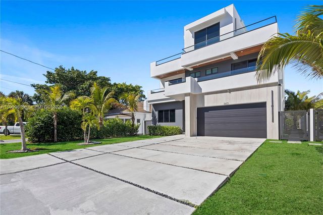 2613 Center Avenue, Fort Lauderdale, FL 33308