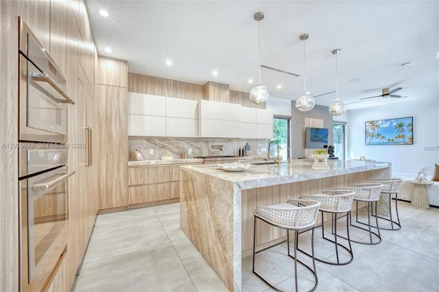2613 Center Avenue, Fort Lauderdale, FL 33308