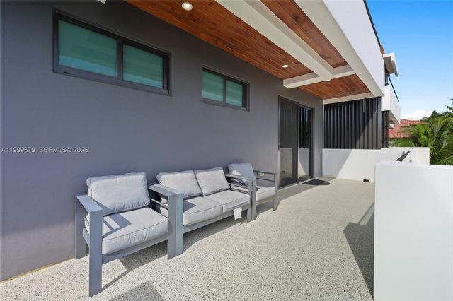 2613 Center Avenue, Fort Lauderdale, FL 33308